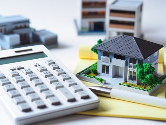 築10年の一戸建ての売却相場は新築の50％