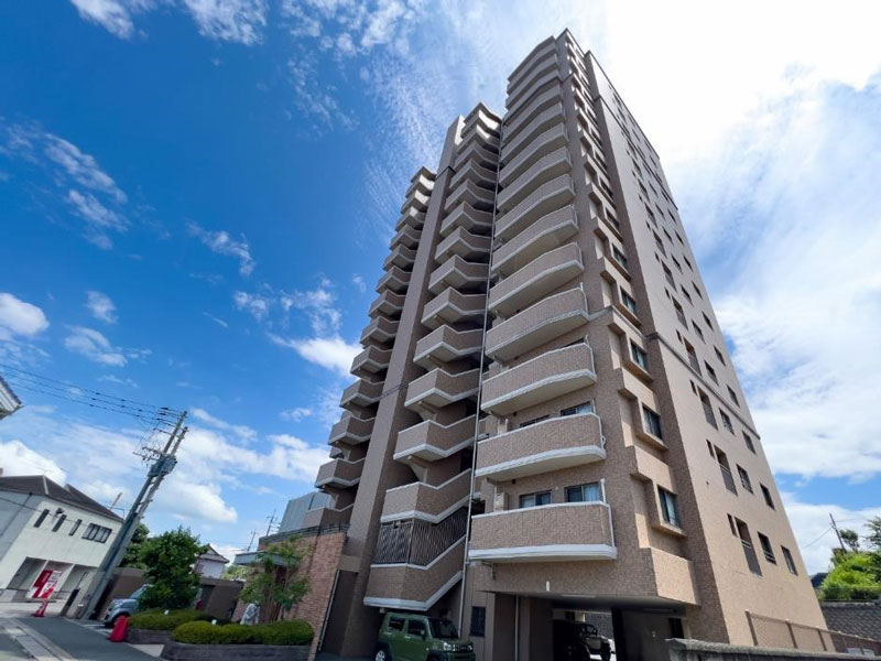 横浜市のマンション売却相場を調べる方法
